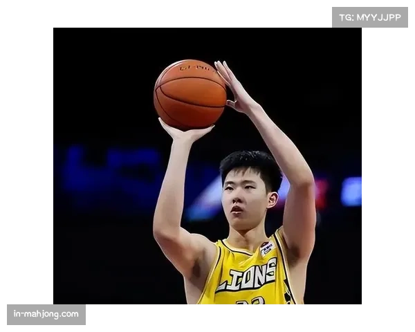 赵嘉仁三分吹响反击号角，浙江末节28比10攻势发起关键回合